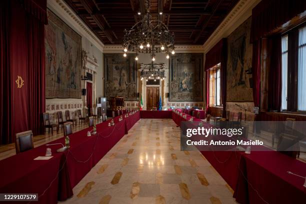 This picture shows the Sala della Regina at the Palazzo Montecitorio seat of the Italian Chamber of Deputies, on October 16, 2020 in Rome, Italy. The...