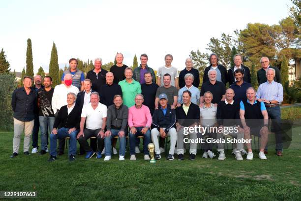 First row: Pierre Littbarski, Andreas "Andi" Brehme, Thomas "Icke" Haessler, Eberhard Vogel, Franz Beckenbauer, Holger Osieck, Olaf Thon, Hans...