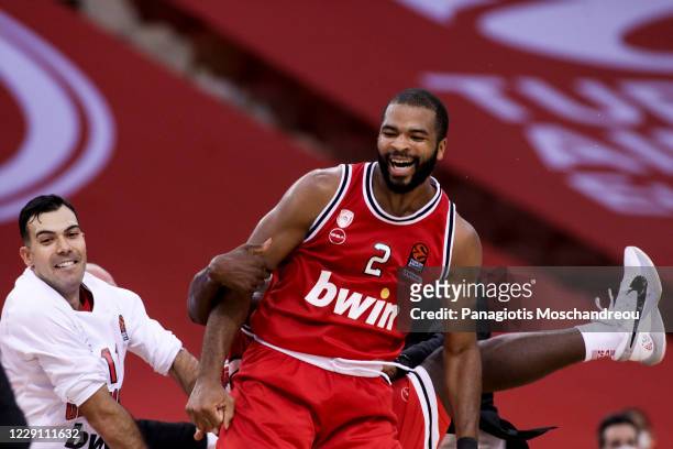 Aaron Harrison, #2 of Olympiacos Piraeus reacts after scoring the winning three-pointer during the 2020/2021 Turkish Airlines EuroLeague Regular...