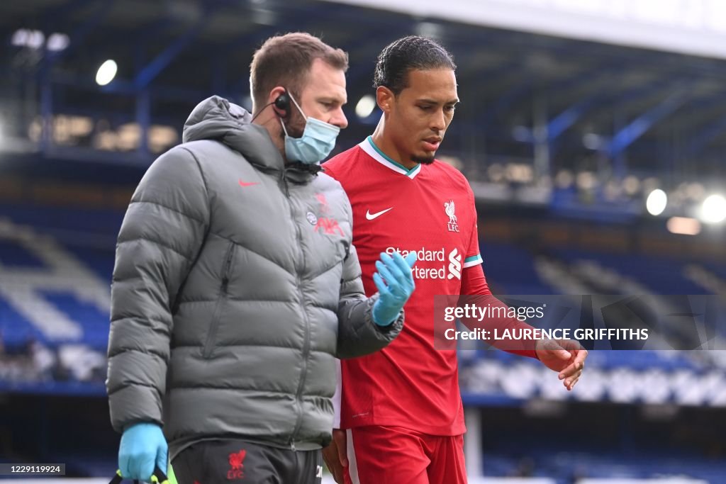 FBL-ENG-PR-EVERTON-LIVERPOOL