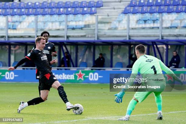 Mario Gotze of PSV scores the first goal to make it 0-1 during the Dutch Eredivisie match between PEC Zwolle v PSV at the MAC3PARK Stadium on October...