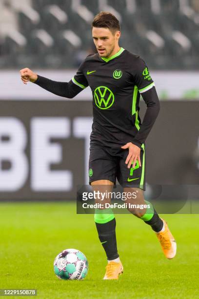 Josip Brekalo of VfL Wolfsburg controls the ball during the Bundesliga match between Borussia Moenchengladbach and VfL Wolfsburg at Borussia-Park on...