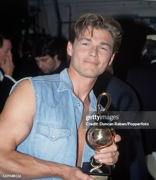 Morten Harket of A-ha posing with the award for Best Selling Norwegian Artist during the 1993 World Music Awards on 12 May, 1993 in Monte Carlo,...