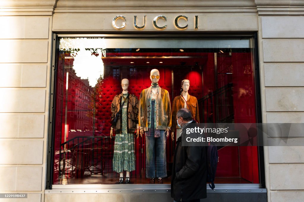 A pedestrian passes a Guccio Gucci SpA luxury clothing store,... News Photo  - Getty Images