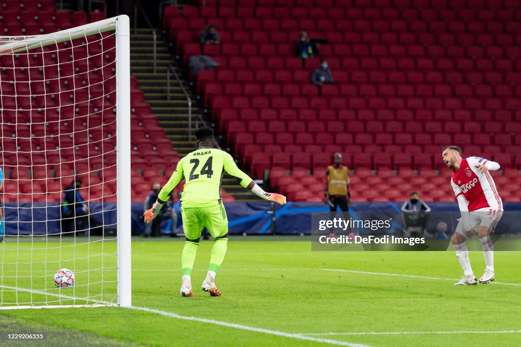 Ajax Amsterdam v Liverpool FC: Group D - UEFA Champions League