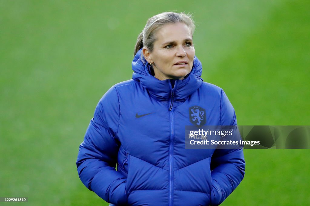 Holland v Estonia -EURO Qualifier Women