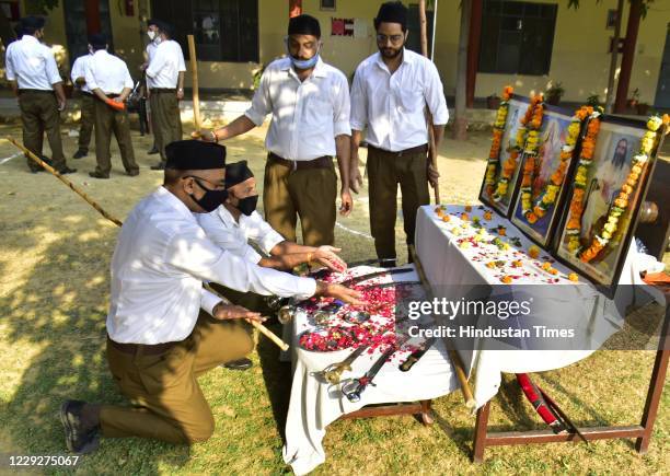 28 Rashtriya Salute Photos & High Res Pictures - Getty Images