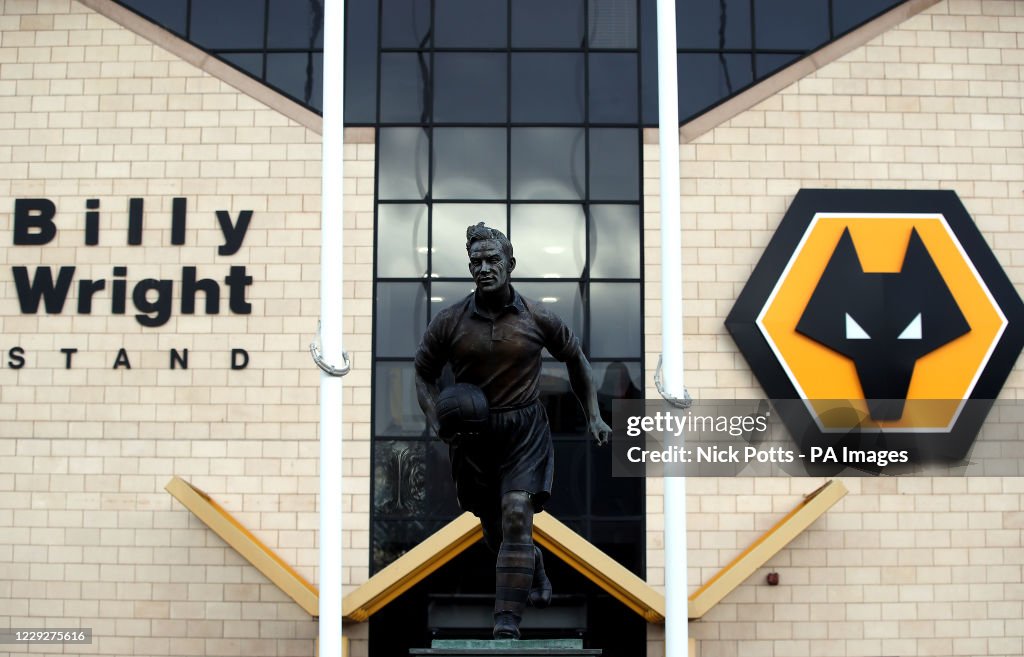 Wolverhampton Wanderers v Newcastle United - Premier League - Molineux