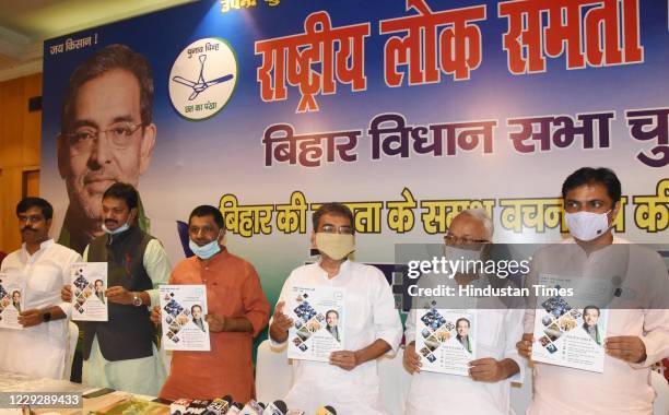 Samata Hero Samata Party Photos and Premium High Res Pictures - Getty Images