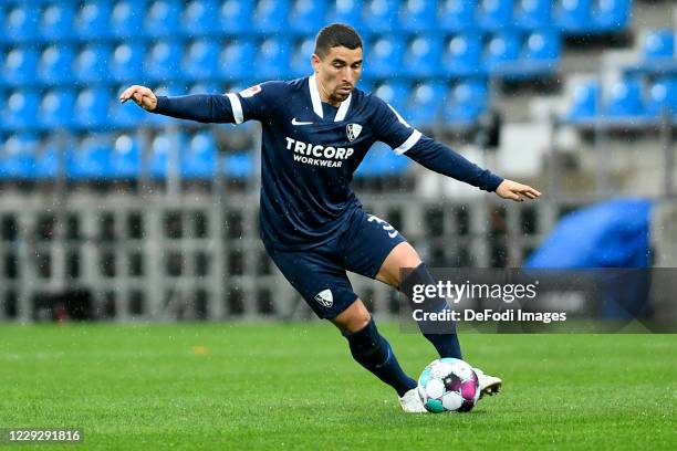 Danilo Soares of VfL Bochum controls the ball during the Second Bundesliga match between VfL Bochum 1848 and FC Erzgebirge Aue at Vonovia Ruhrstadion...