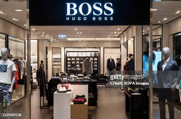 Sociologie hobby Hymne 3,684 Hugo Boss Store Photos and Premium High Res Pictures - Getty Images