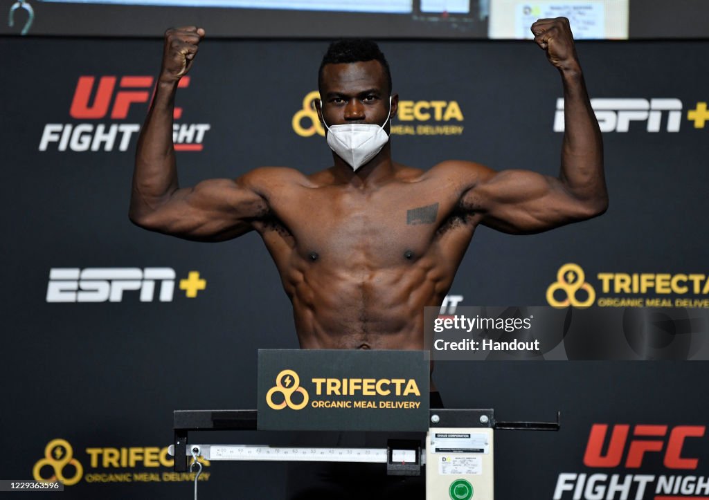 UFC Fight Night Hall v Silva: Weigh-Ins