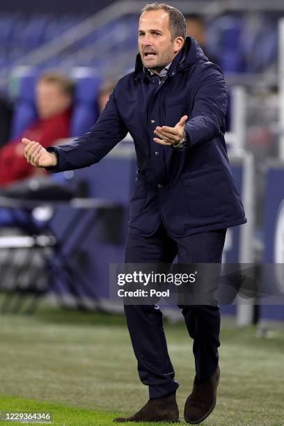 Schalke's head coach Manuel Baum reacts during the Bundesliga match between FC Schalke 04 and VfB Stuttgart at Veltins-Arena on October 30, 2020 in...