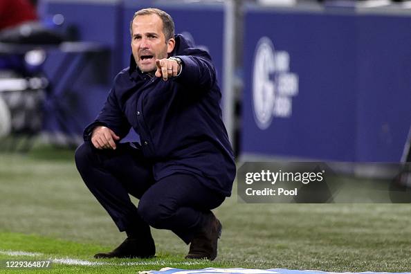 FC Schalke 04 v VfB Stuttgart - Bundesliga FC Schalke 04 v VfB Stuttgart - Bundesliga
