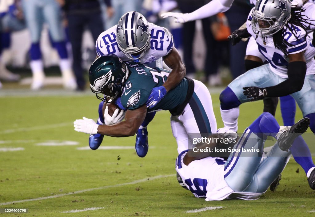 NFL: NOV 01 Cowboys at Eagles