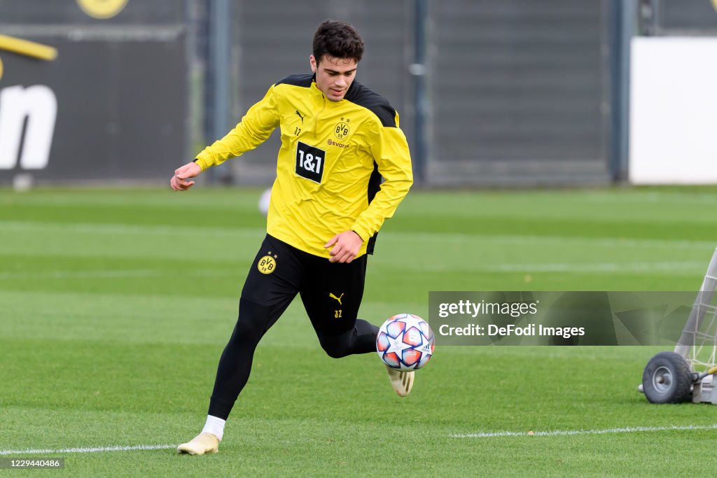 Borussia Dortmund Training Session