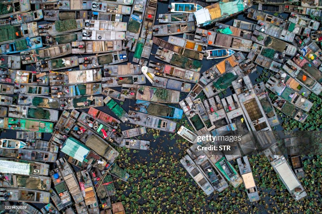 TOPSHOT-CHINA-ENVIRONMENT-FISHING