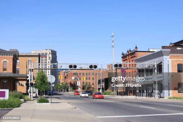 downtown kalamazoo, michigan - railroad crossing lights stock pictures, royalty-free photos & images