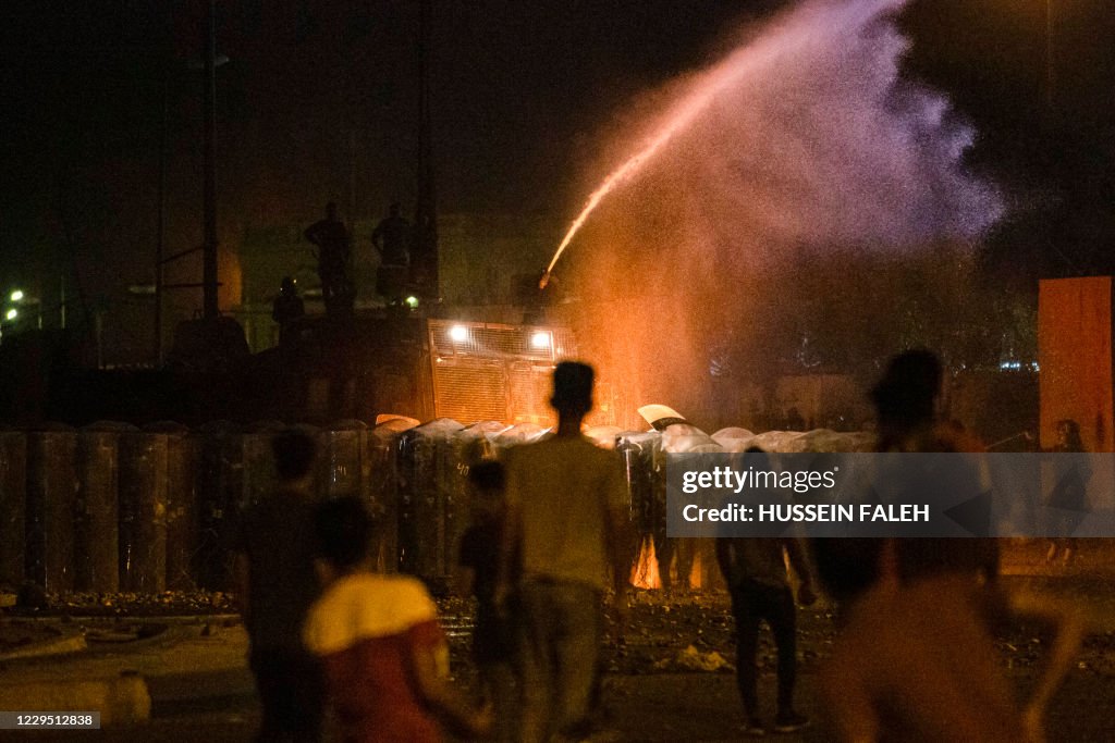 TOPSHOT-IRAQ-POLITICS-DEMO