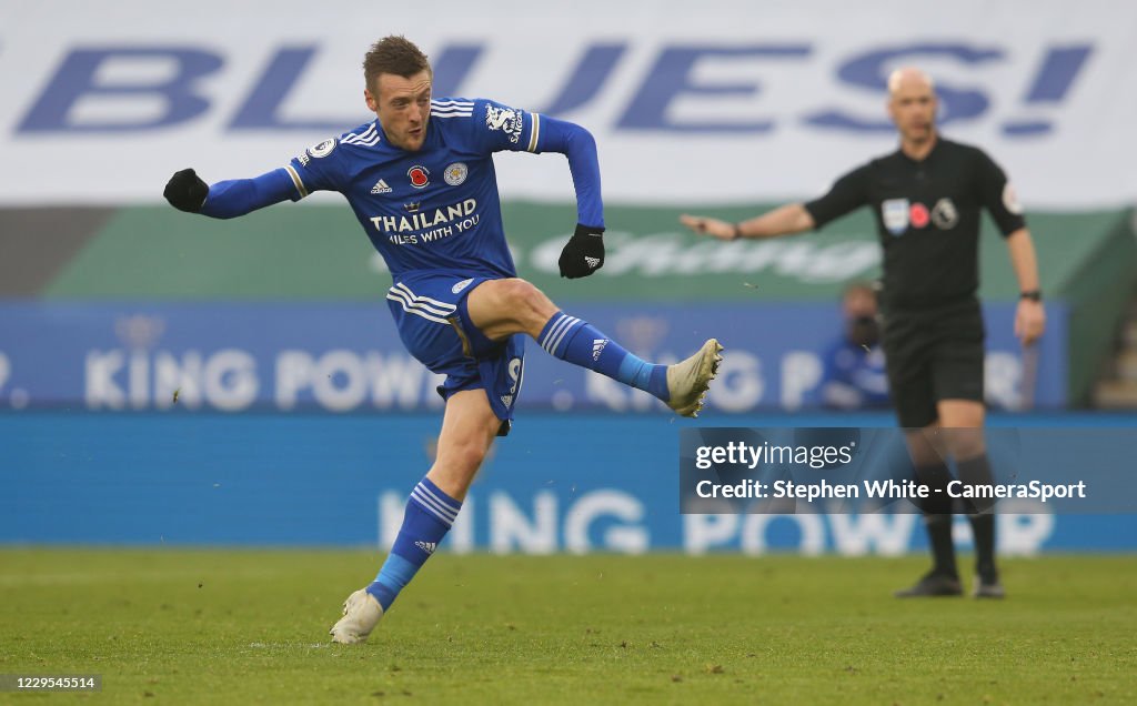 Leicester City v Wolverhampton Wanderers - Premier League