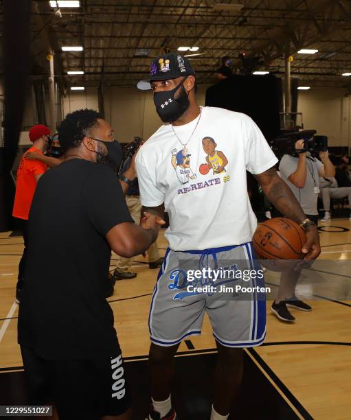 Tyrese Maxey Lebron James Photos And Premium High Res Pictures Getty Tyrese Maxey Lebron James Photos And Premium High Res Pictures Getty