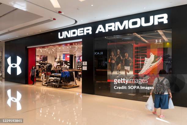 brug Reden geloof 198 Under Armour Store Photos and Premium High Res Pictures - Getty Images
