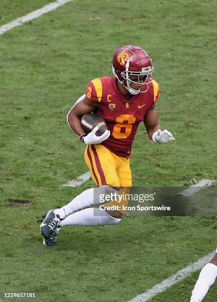 Trojans wide receiver Amon-Ra St. Brown returns a kickoff during a game between the USC Trojans and the Arizona State Sun Devils played on November...
