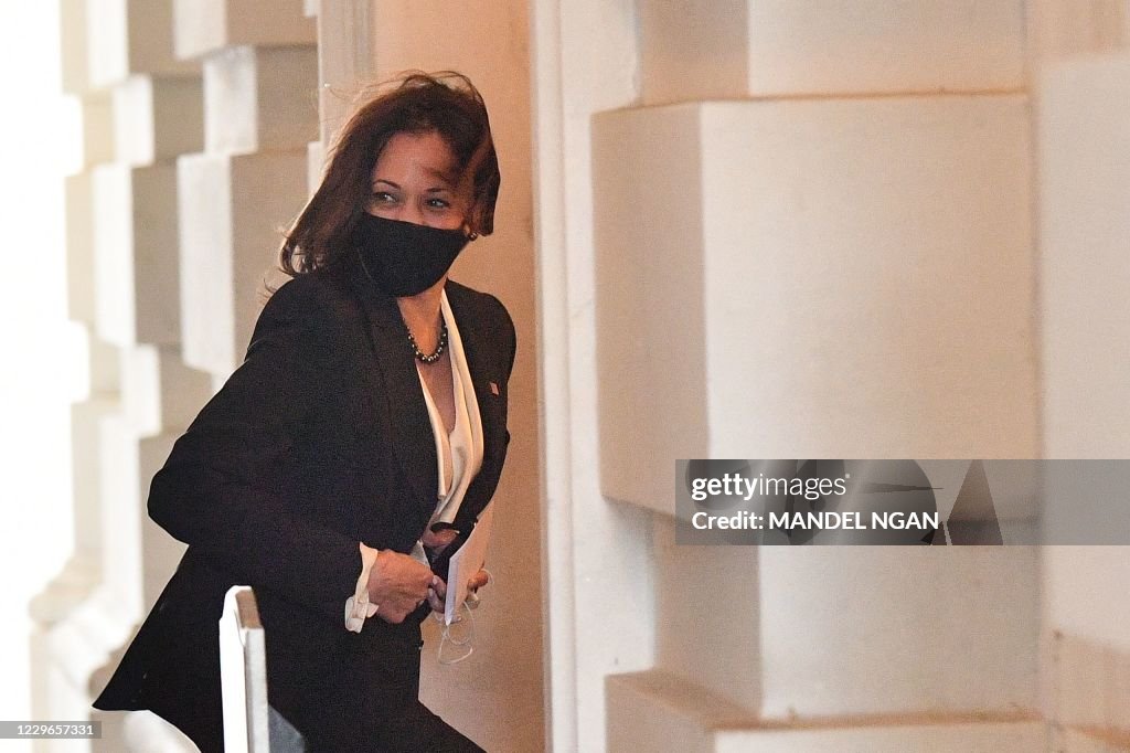 US-POLITICS-HARRIS