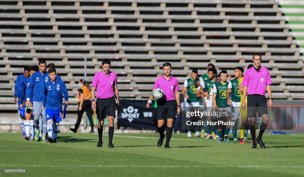 GD Fabril Do Barreiro v FC Porto - Portuguese Cup