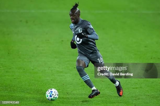 Kei Kamara of Minnesota United dribbles the ball against Colorado Rapids in the second half during the game at Allianz Field on November 22, 2020 in...