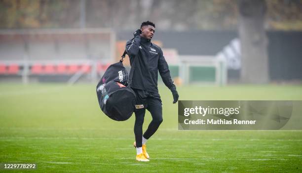 Taiwo Awoniyi of 1 FC Union Berlin during a training session at Sportanlage Haemmerlingstrasse on November 25, 2020 in Berlin, Germany.