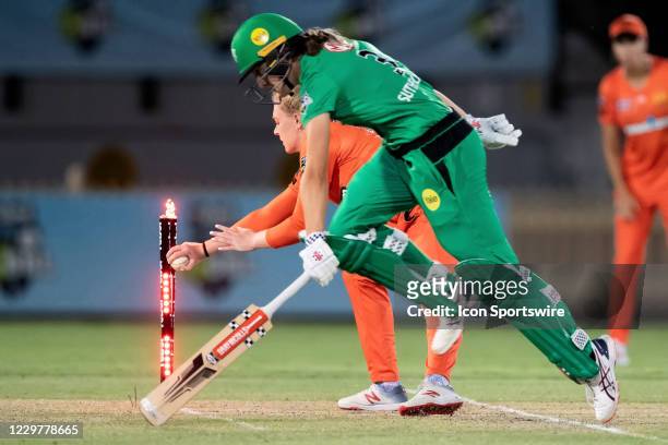 Annabel Sutherland of the Melbourne Stars is safe during the Women's Big Bash League semi final cricket match between Melbourne Stars and Perth...