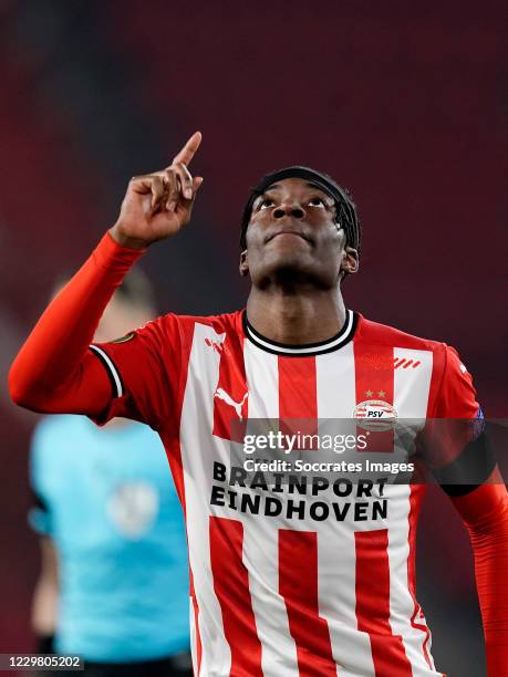 Noni Madueke of PSV celebrates 2-2 during the UEFA Europa League match between PSV v PAOK Saloniki at the Philips Stadium on November 26, 2020 in...