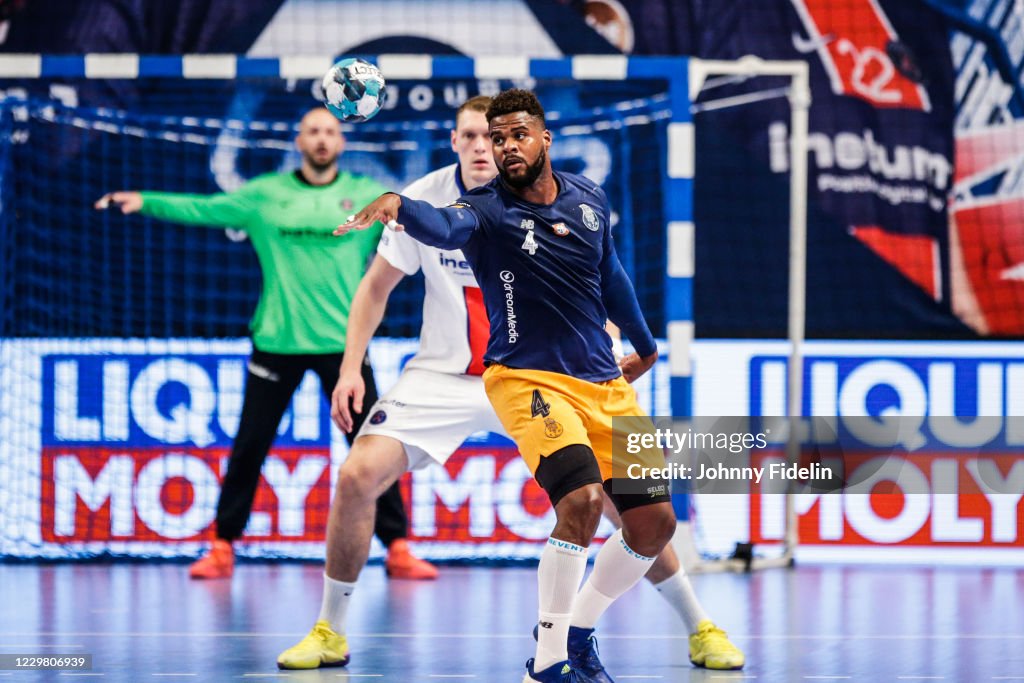 Paris Saint Germain v Porto FC - EHF Velux Champions League