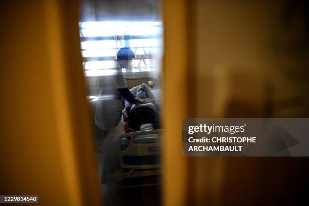 Detained Patient Prison Patient Photos and Premium High Res Pictures - Getty Images