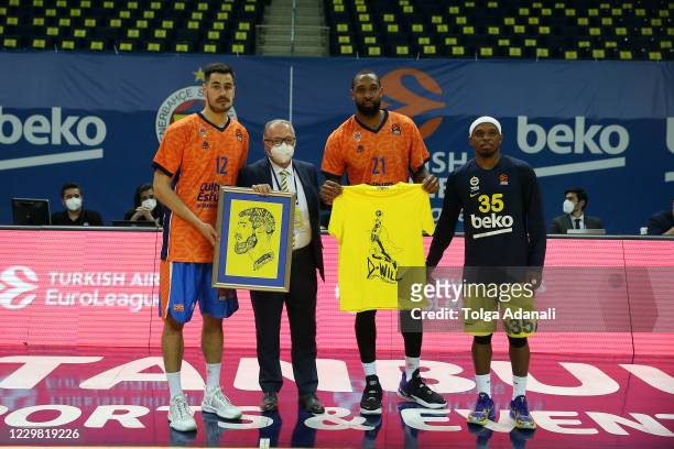 Fenerbahce Beko honors former players Nikola Kalinic, #12 and Derrick Williams, #21 of Valencia Basket during the 2020/2021 Turkish Airlines...