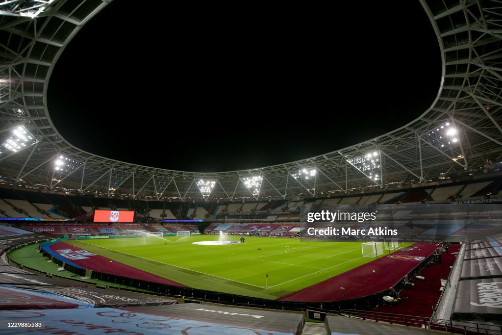 West Ham United v Aston Villa - Premier League