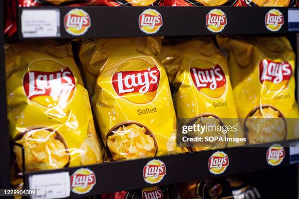Lays Sampling In Store 491 Lays Chips Stock Photos, High-Res Pictures, and Images - Getty Images