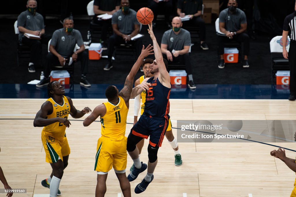 COLLEGE BASKETBALL: DEC 02 Jimmy V Classic - Illinois v Baylor