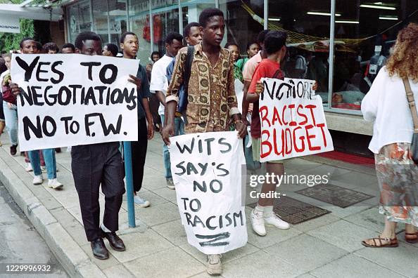 SOUTH AFRICA-POLITICS-PROTEST MARCH-REFERENDUM SOUTH AFRICA-POLITICS-PROTEST MARCH-REFERENDUM