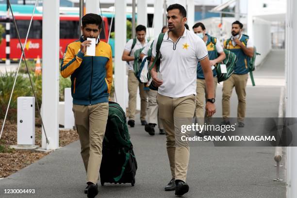Captain Riaz 16 Babar Azam Airport Stock Photos, High-Res Pictures, and Images ...