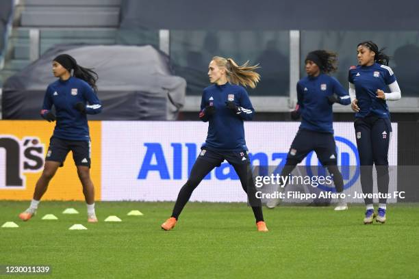 Olympique Lyonnais players during the Lyon Training Session ahead of the UEFA Women's Champions League match between Juventus and Lyon at Allianz...