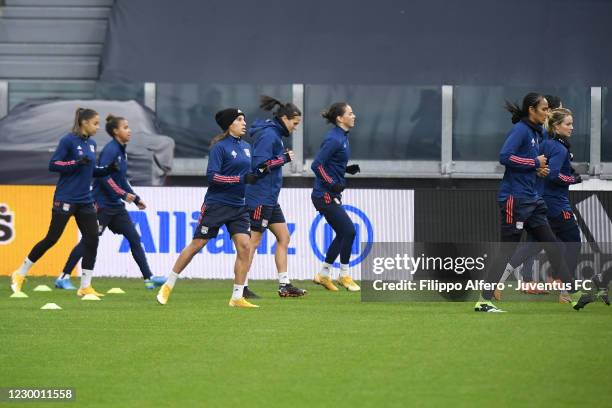 Olympique Lyonnais players during the Lyon Training Session ahead of the UEFA Women's Champions League match between Juventus and Lyon at Allianz...