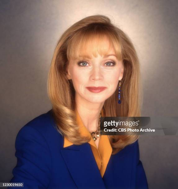 Shelley Long Photos Photos and Premium High Res Pictures - Getty Images