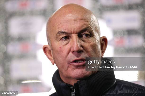 Tony Pulis the head coach / manager of Sheffield Wednesday during the Sky Bet Championship match between Huddersfield Town and Sheffield Wednesday at...