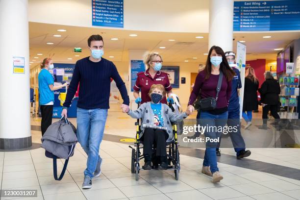 Margaret Keenan the first patient in the United Kingdom to receive the Pfizer/BioNtech covid-19 vaccine, leaves University Hospital Coventry &...