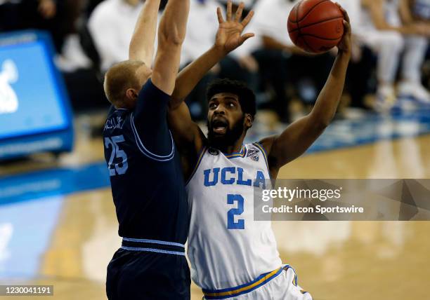 Codey Riley Basketball 135 Cody Riley Basketball Forward Photos & High Res Pictures - Getty Images