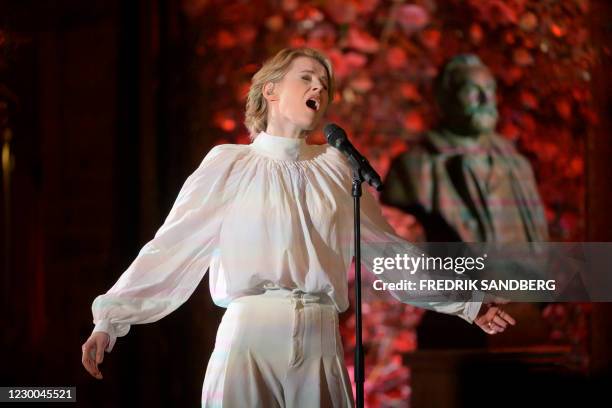 Swedish singer-songwriter Edda Magnason sings the song "Hymne à l'amour" by Edith Piaf during pre-records at the City Hall in Stockholm, Sweden, on...