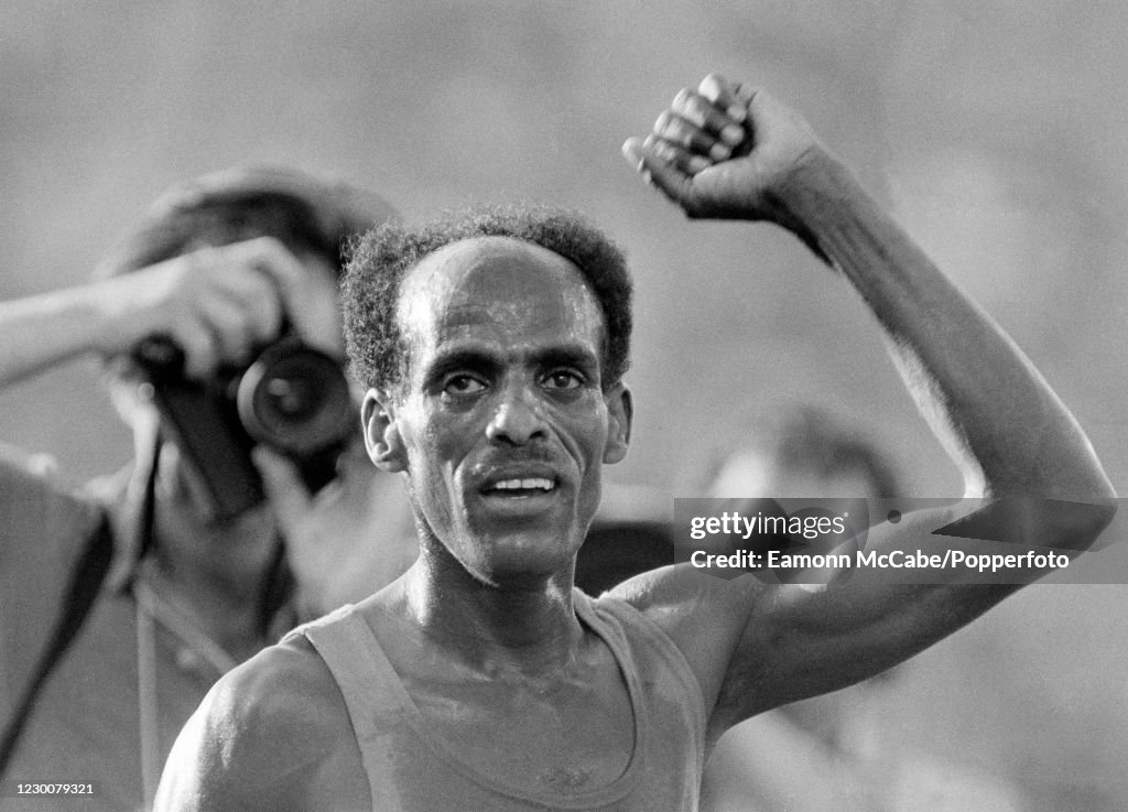 Miruse Miruts Yifter of Ethiopia celebrates after winning the men's 5000 ...