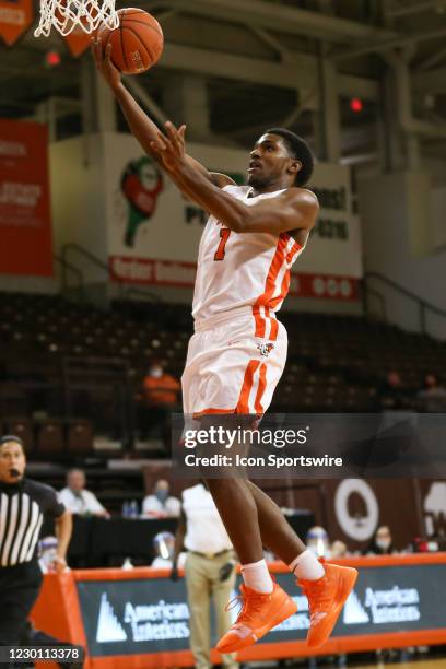 Bowling Green Falcons guard Justin Turner goes in for a layup during a regular season non-conference game between the Wright State Raiders and the...